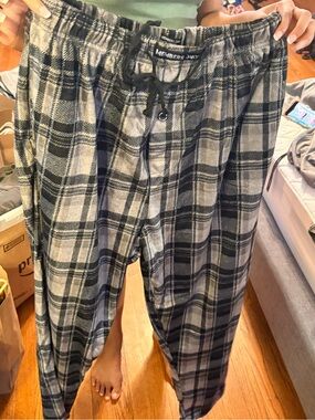Members Only Black and Gray Plaid Flannel Lounge Pants
